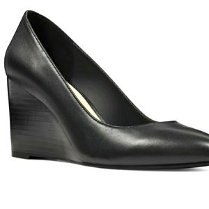 Cinak black wedge heels